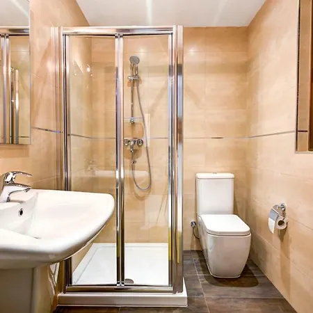 Tigne Luxury Seafront Apartments & Penthouse With Heated Jacuzzi Sliema