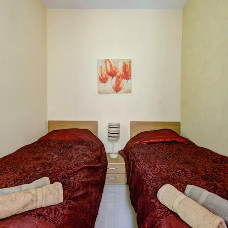 Tigne Seafront Apartments & Penthouse With Heated Jacuzzi