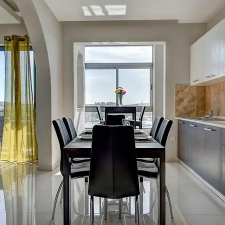 Tigne Seafront Apartments & Penthouse With Heated Jacuzzi