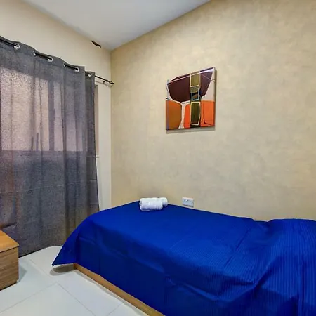 Tigne Luxury Seafront Apartments & Penthouse With Heated Jacuzzi Apartament